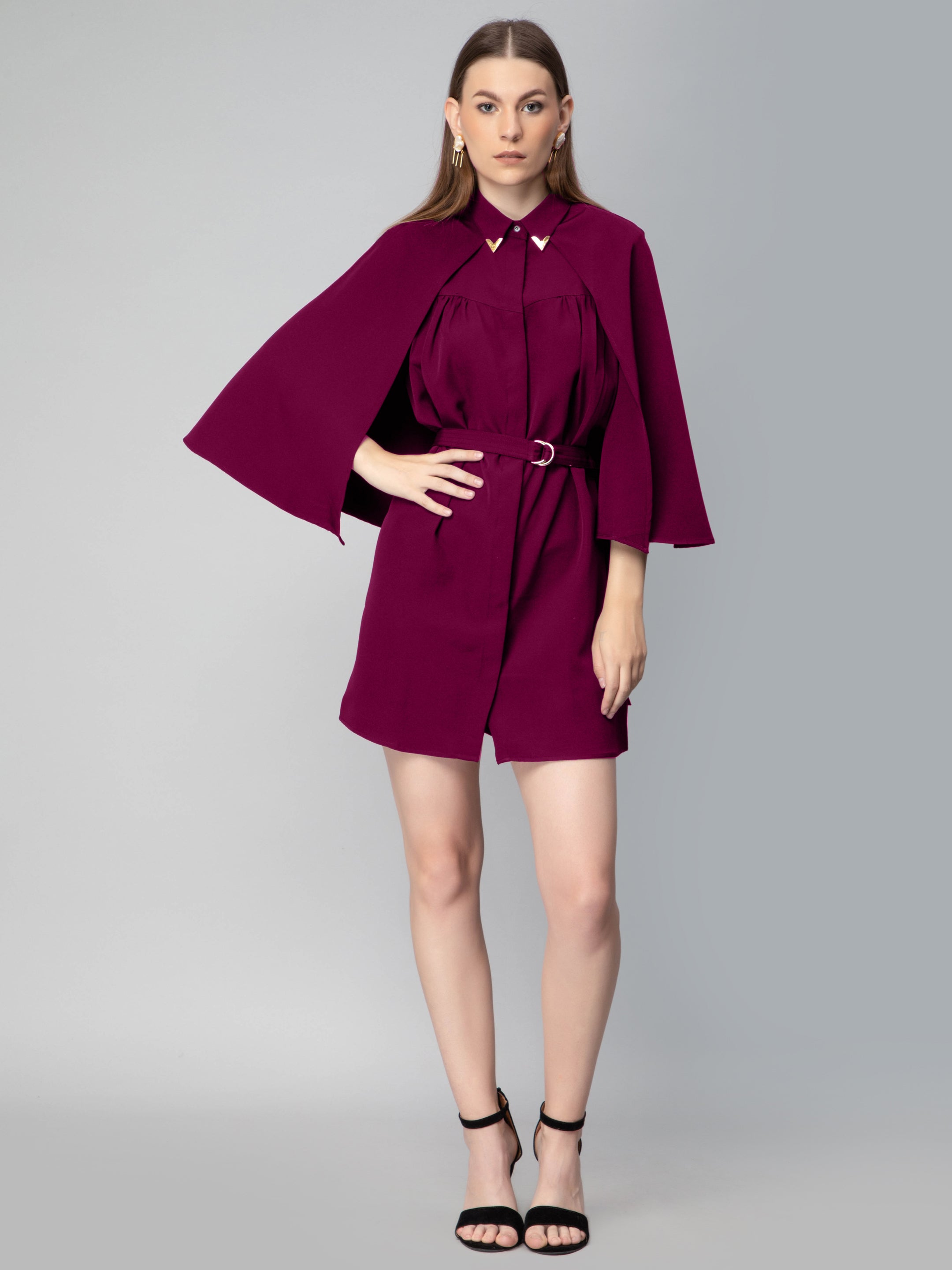 Zara hotsell robe cape