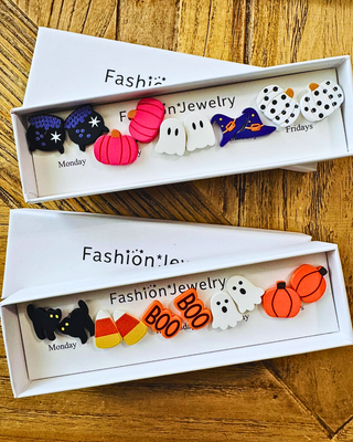 Pre-Order Orange Boo Box Stud Earring Set-W