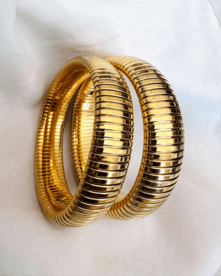 18k Gold Ribbed Choker Necklace & Bracelets-W