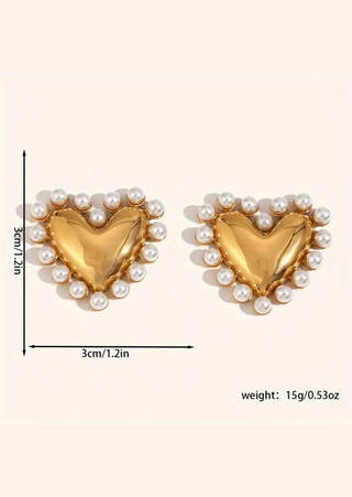 Pearl-Embellished Retro Heart Stud Earrings