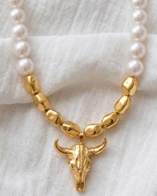 Western Gold & Pearl Look Chunky Bead Steer Skull Necklace-W