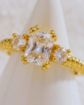 18K Gold Twisted Band Big Zircon Statement Ring Set of 2-W