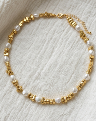Irregular White Stone Gold Adjustable Necklace-W