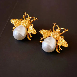 Gold-Plated Pearl Bee Stud Earring